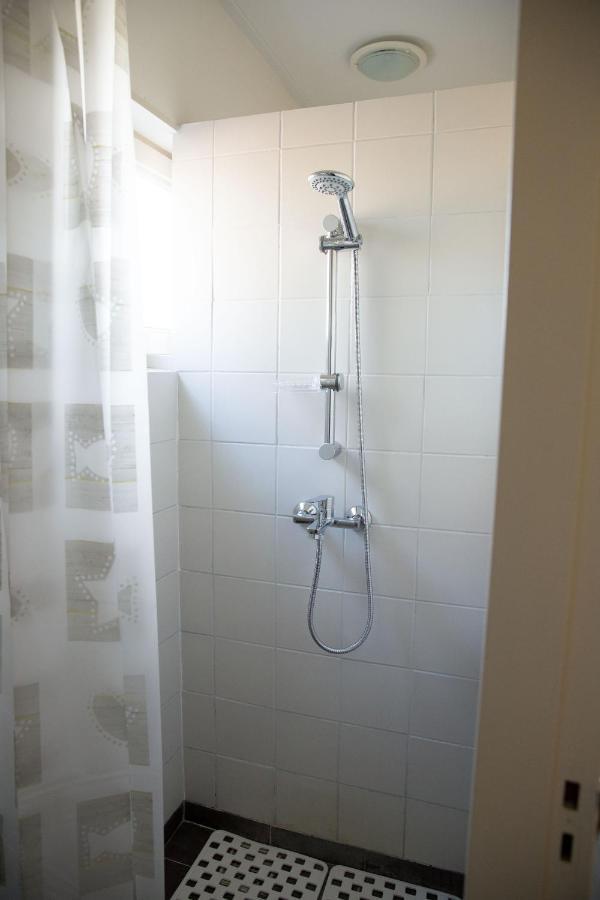 Bed and Breakfast Beej Potters Weert Esterno foto