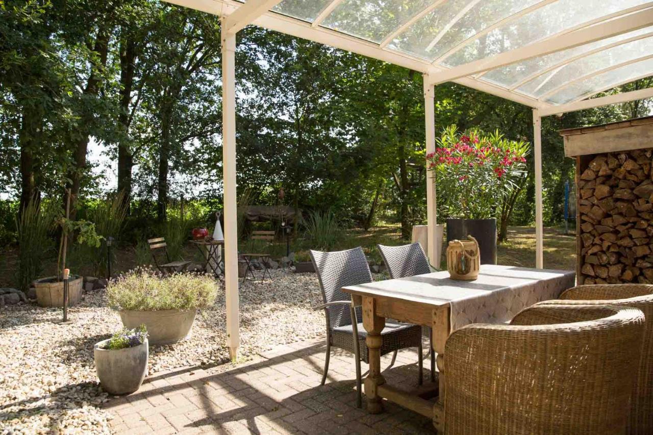 Bed and Breakfast Beej Potters Weert Esterno foto